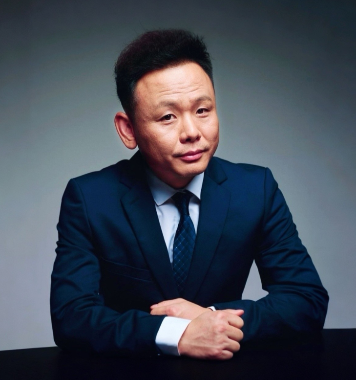 创始人照片